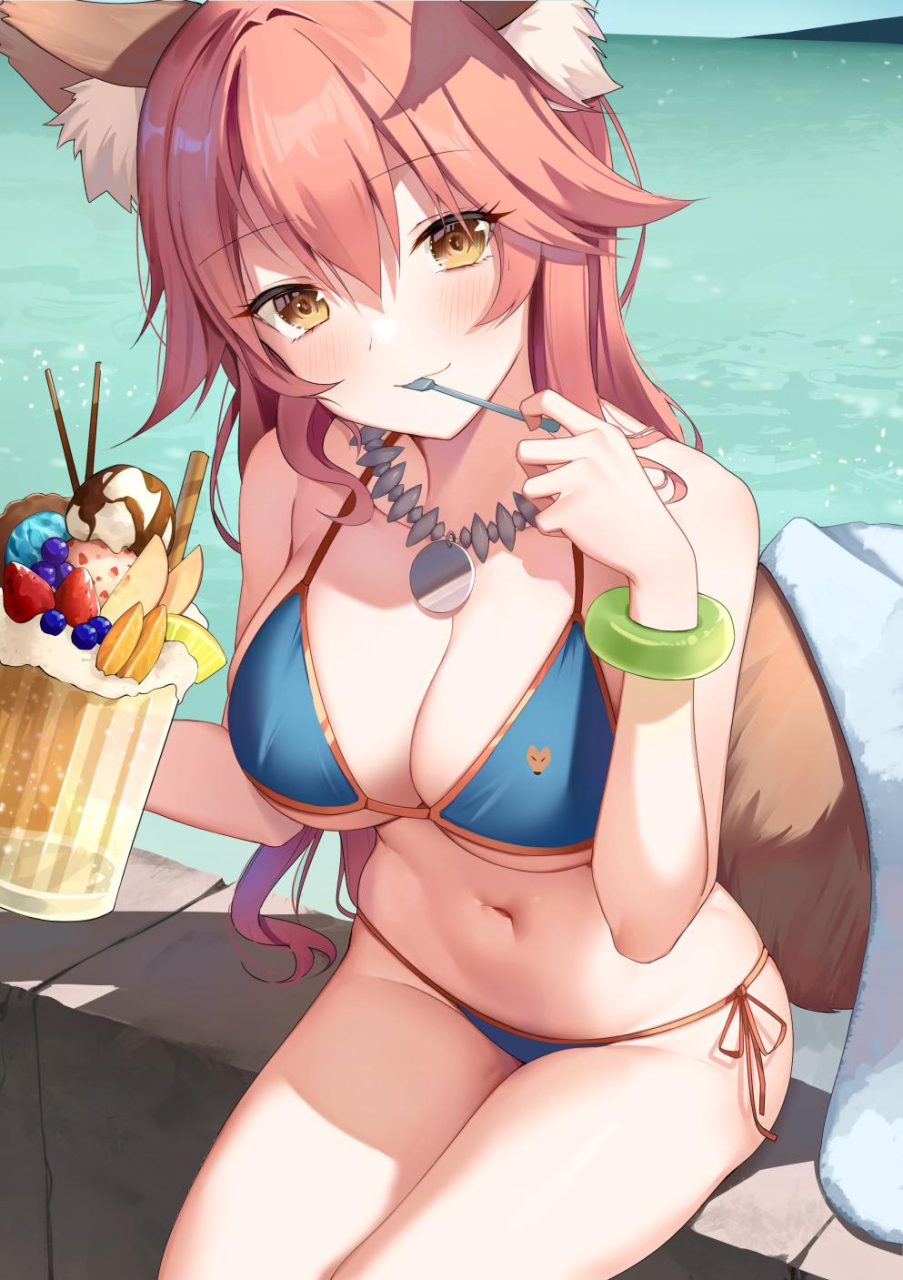 tamamo-fate-alltamamo-no-mae-swimsuit-lancer-fate