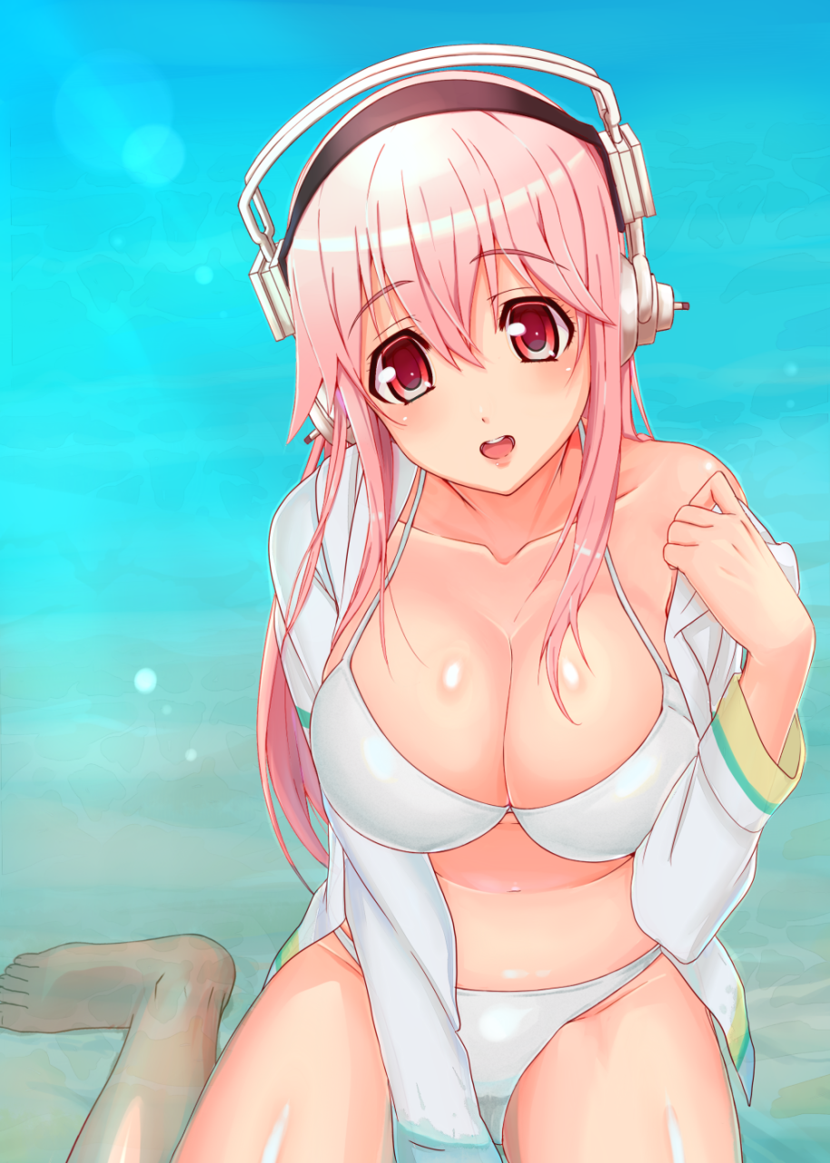 super-sonico
