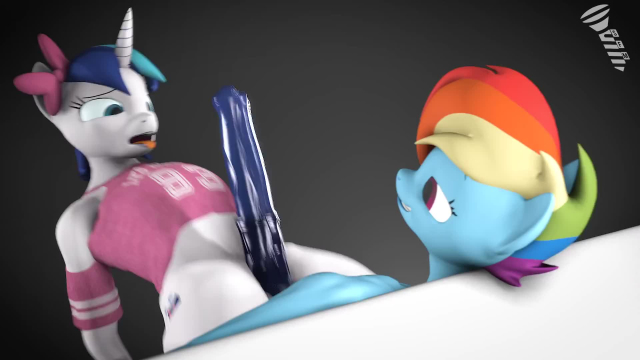 screwingwithsfmrainbow dash (mlp)+shining armor (mlp)875bce2ee817a2209a0f07b1711c7813