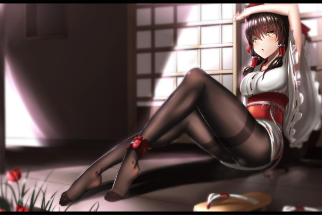 hakurei reimu