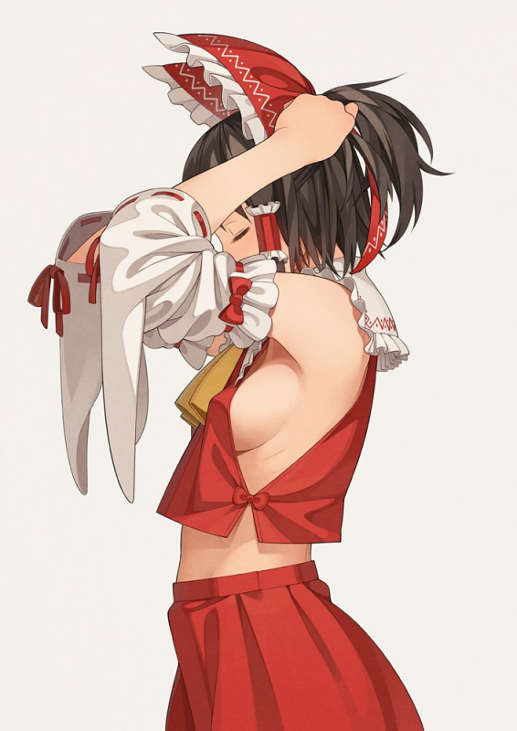 hakurei reimu